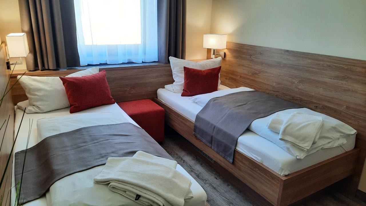 Hotel Gasthof Sonnenhang Denkendorf  Buitenkant foto